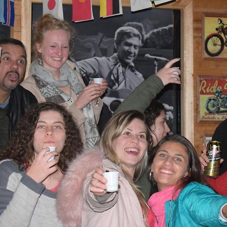 Hostel Internacional Mendoza Esterno foto