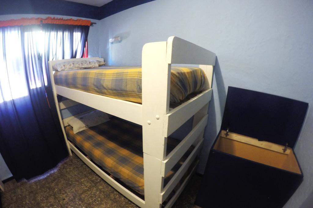 Hostel Internacional Mendoza Esterno foto